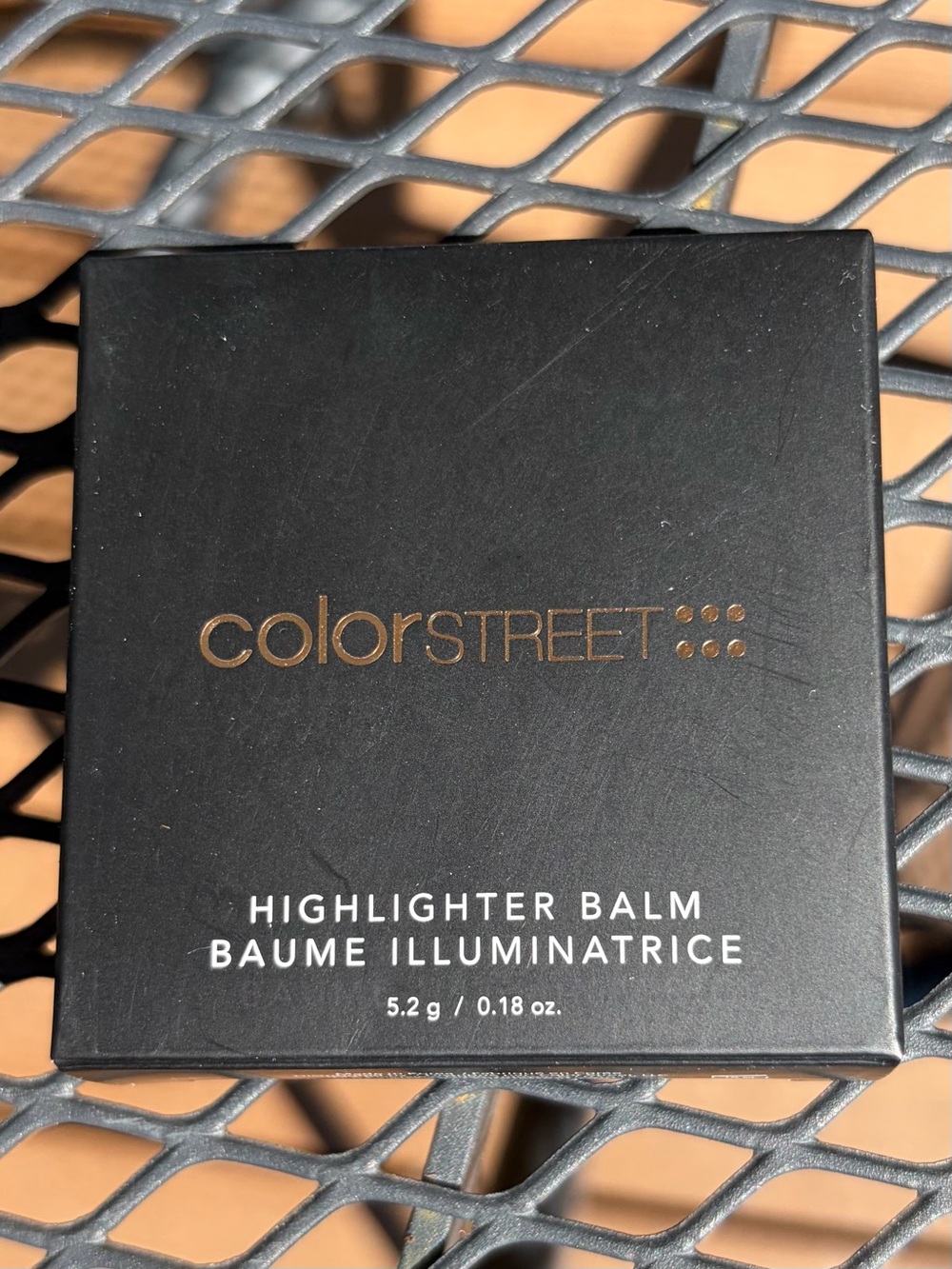 Color Street Euphoric Highlighter Balm